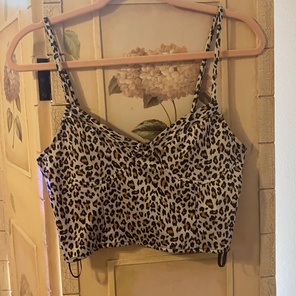 Cheetah print Bussieres crop top